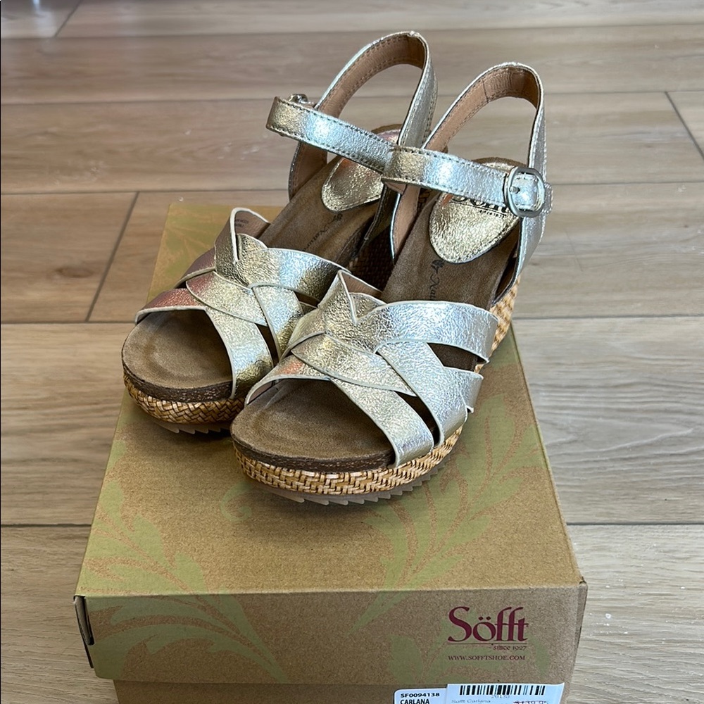 Women's Gold Wedge Sandals